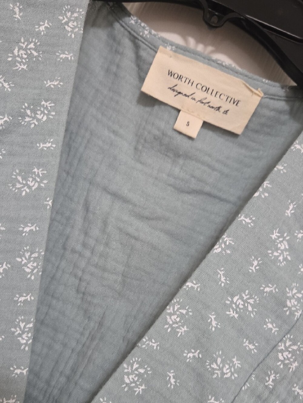 *NWT* Dusty Blue Floral Tie-Front Maxi - WORTH COLLECTIVE - Maternity Friendly ! - Picture 5 of 5